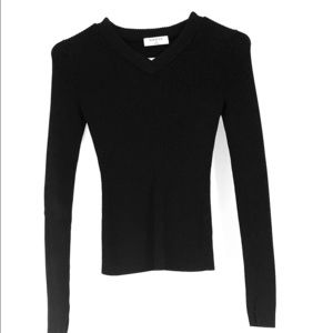 Aritzia - Babaton Sweater
